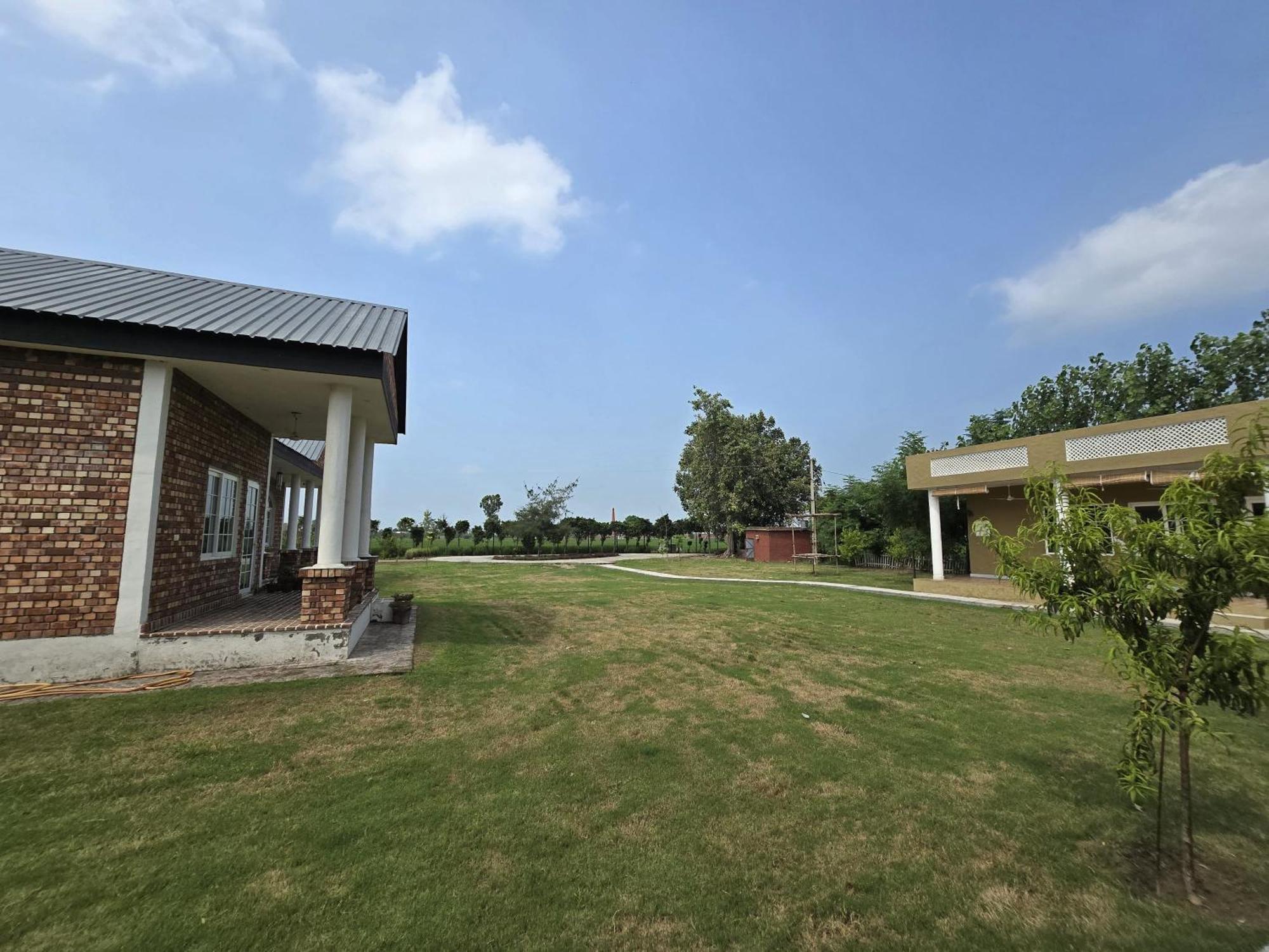 Rustic Roots Farm Stay Attari 외부 사진